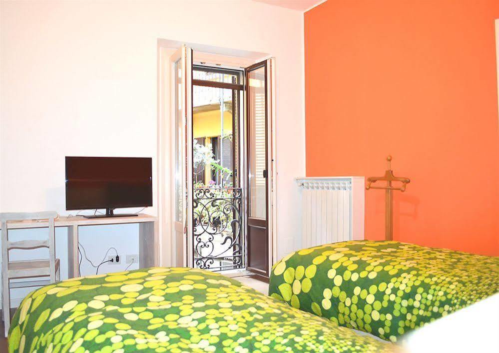Room Inn Milan Exterior photo