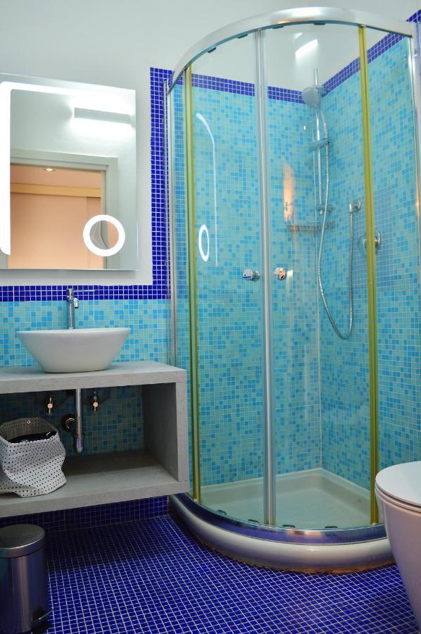Room Inn Milan Exterior photo